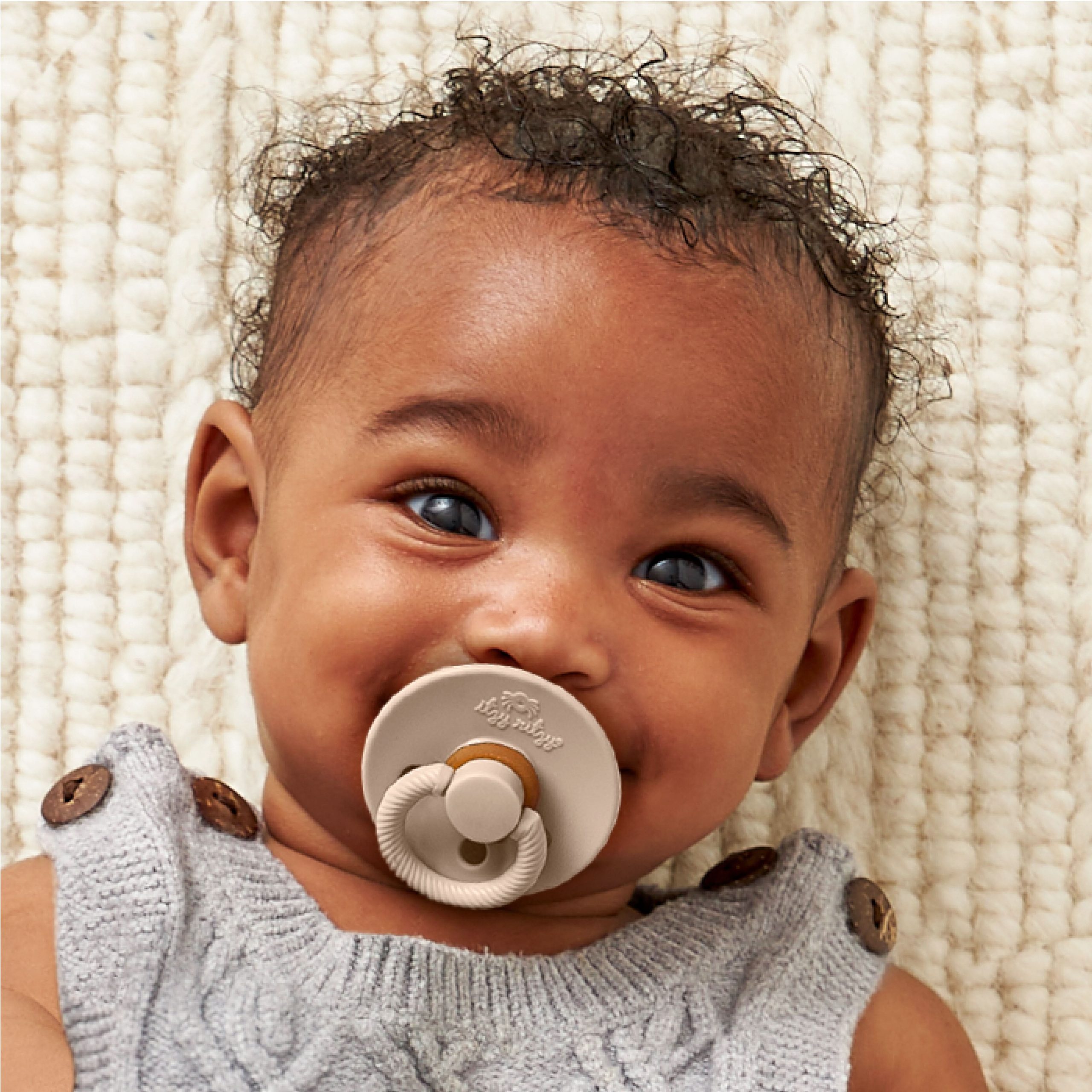 Itzy SootherTM Natural Rubber Pacifier – 0-6M - Image 29
