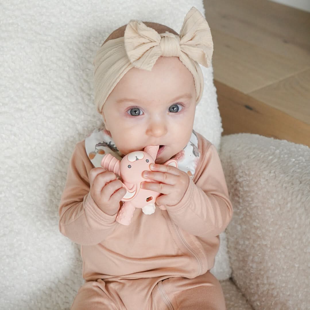 Ritzy TeetherTM – Molar Teether Bunny - Image 3